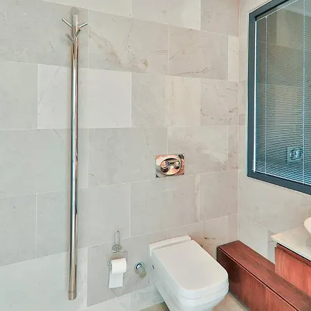 Villa 3 Bedroom - 1173 *