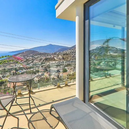 3 Bedroom - 1173 Villa *